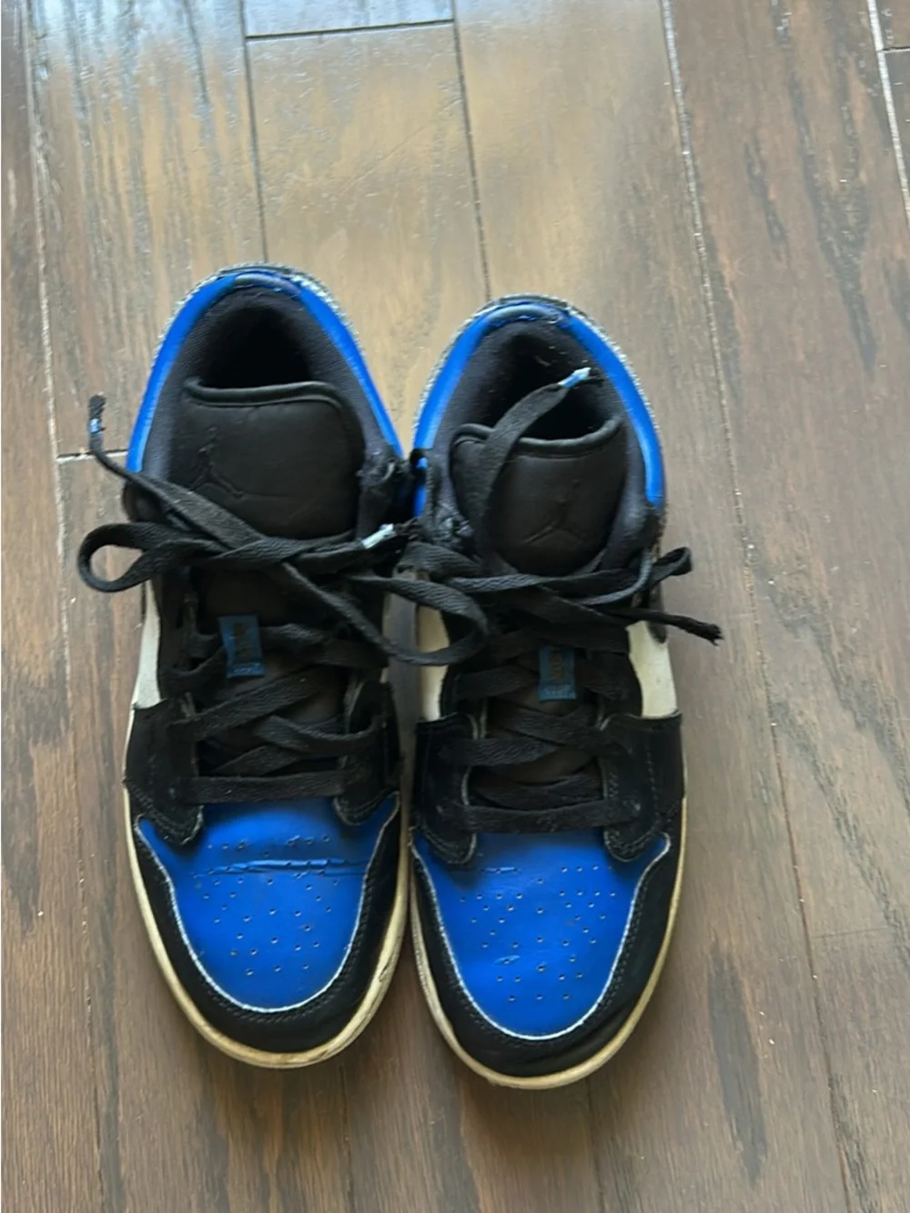 Nike Air Jordan 1 Low in White, Black & Blue